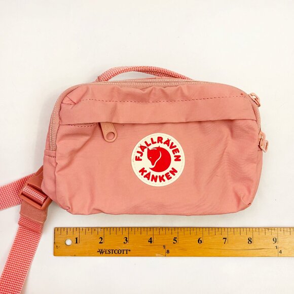 Fjallraven Kanken pink Hip Pack sling bag - Picture 5 of 9